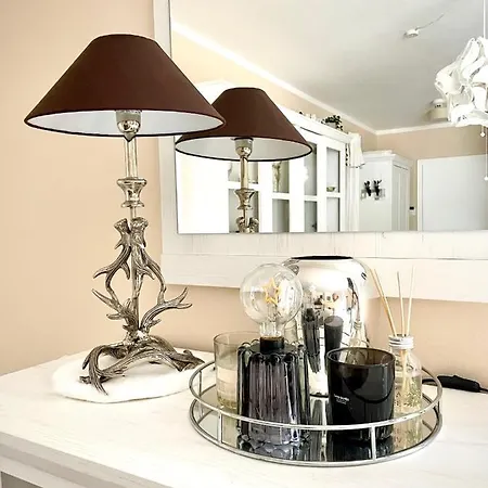 Apartment Diamond - Panorama Schiller